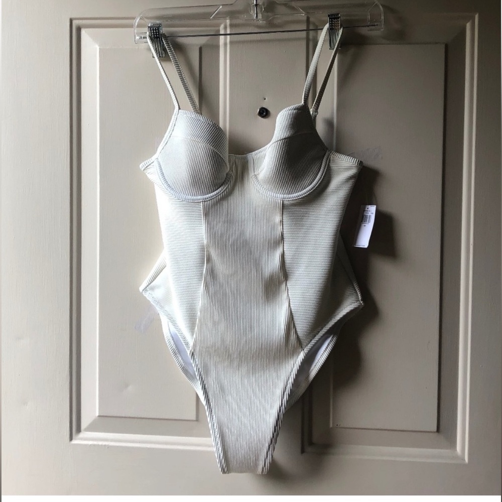 White Textured/Ribbed High Cut One Piece Old Navy Swimsuit